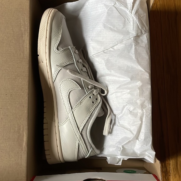 Nike Dunk Low Retro Premium - Picture 8 of 9